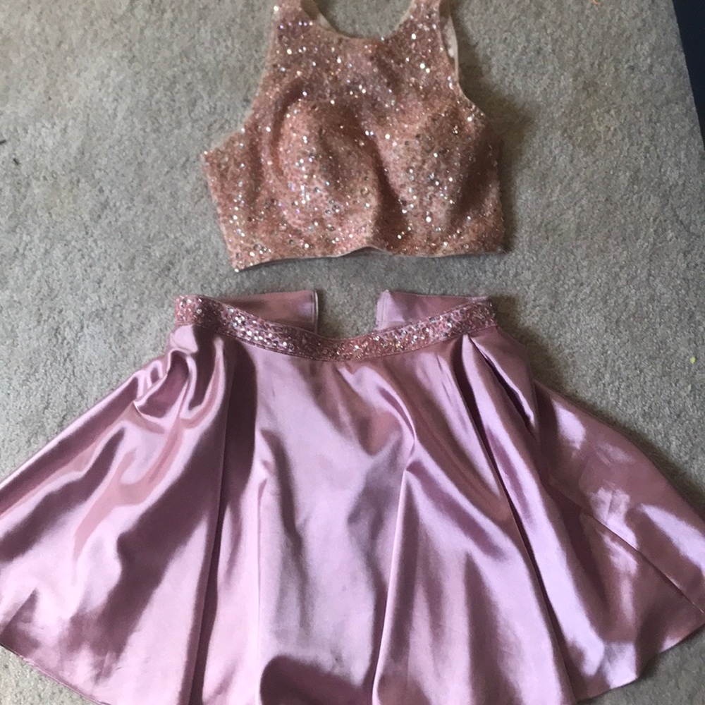 super cute 2 piece hoco dress